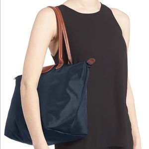 Large navy longchamp